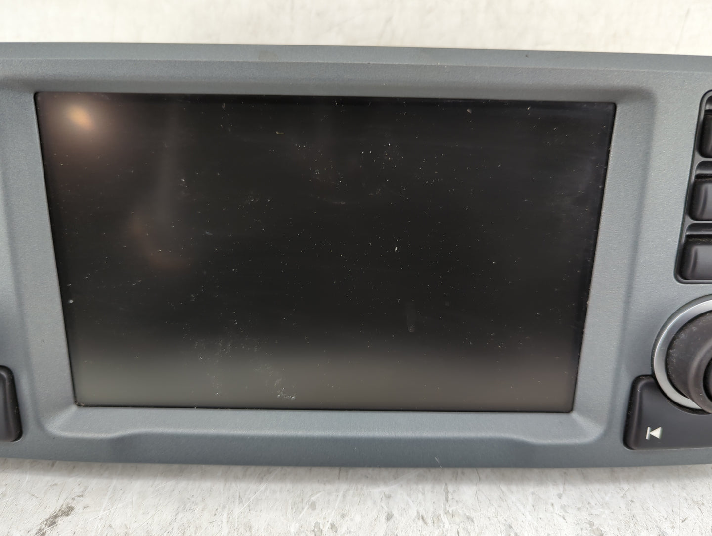 2005-2009 Land Rover Range Rover Information Display Screen - Oemusedautoparts1.com