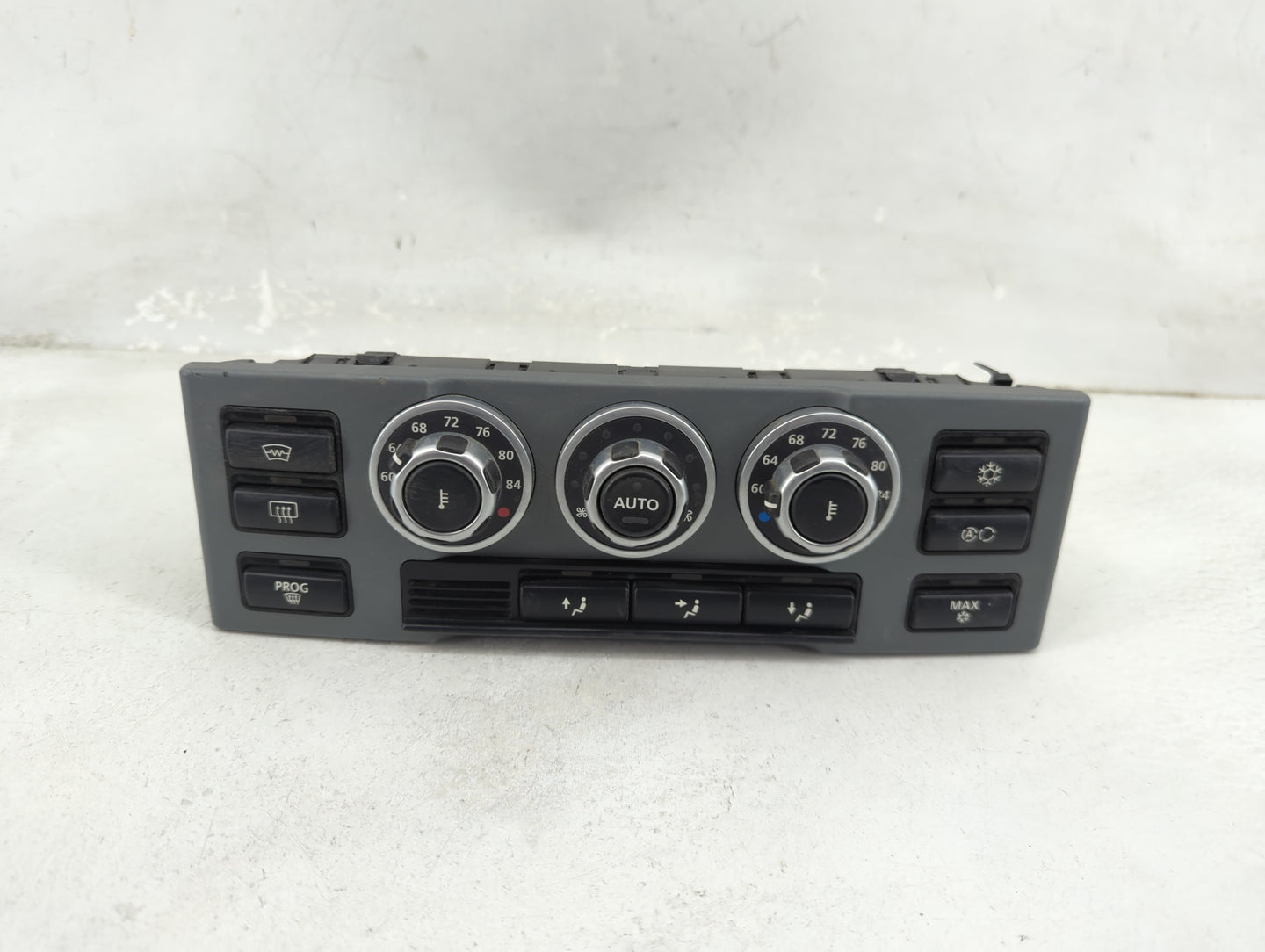 2007-2009 Land Rover Range Rover Climate Control Module Temperature AC/Heater Replacement P/N:7H42-18D679-AA Fits OEM Used A
