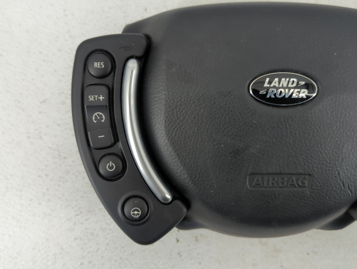 2007-2009 Land Rover Range Rover Air Bag Driver Left Steering Wheel Mounted P/N:F3080450002 Fits Fits 2007 2008 2009 OEM Use