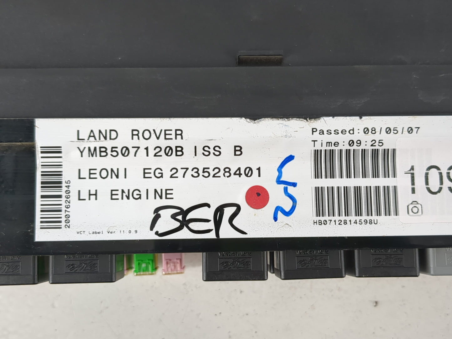 2007-2009 Land Rover Range Rover Sport Fusebox Fuse Box Panel Relay Module P/N:273528401 Fits Fits 2007 2008 2009 OEM Used A