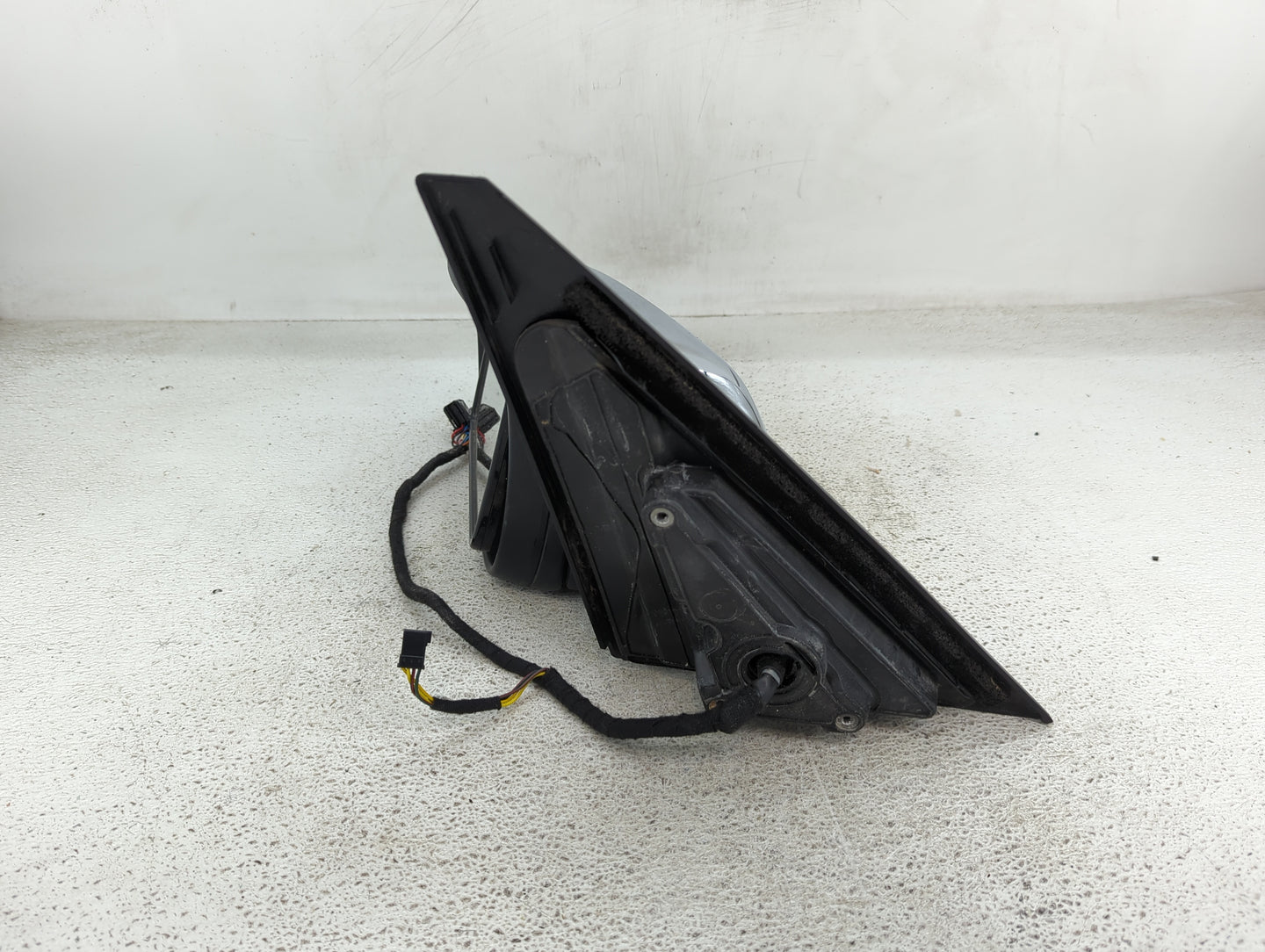 2008 Land Rover Range Rover Sport Driver Side View Mirror - Left Door Mirror OEM Used - Oemusedautoparts1.com