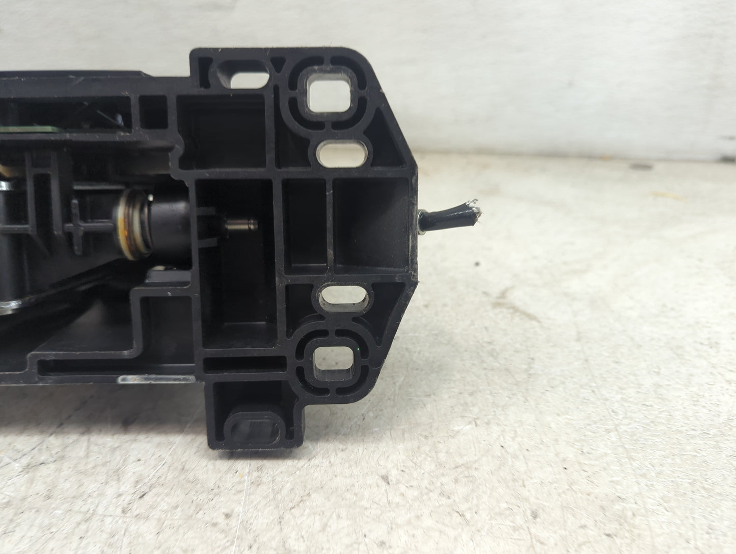 2008 Land Rover Range Rover Sport Floor Console Assembly Shifter - Oemusedautoparts1.com