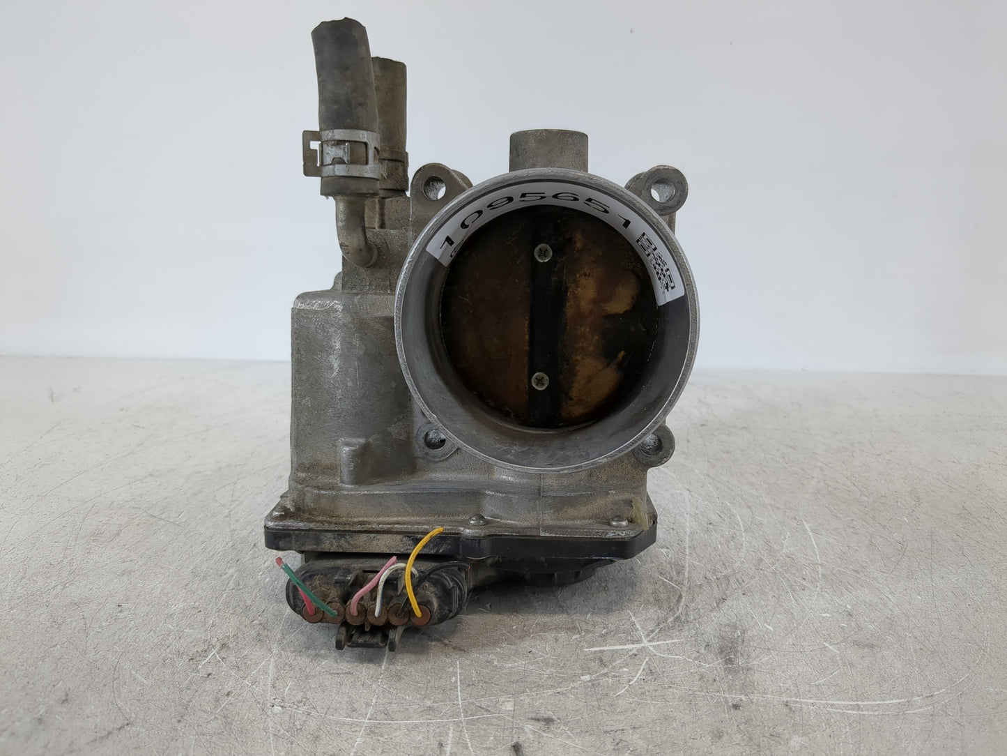 2007-2018 Lexus Es350 Throttle Body P/N:22030-0P050 Fits OEM Used Auto Parts - Oemusedautoparts1.com