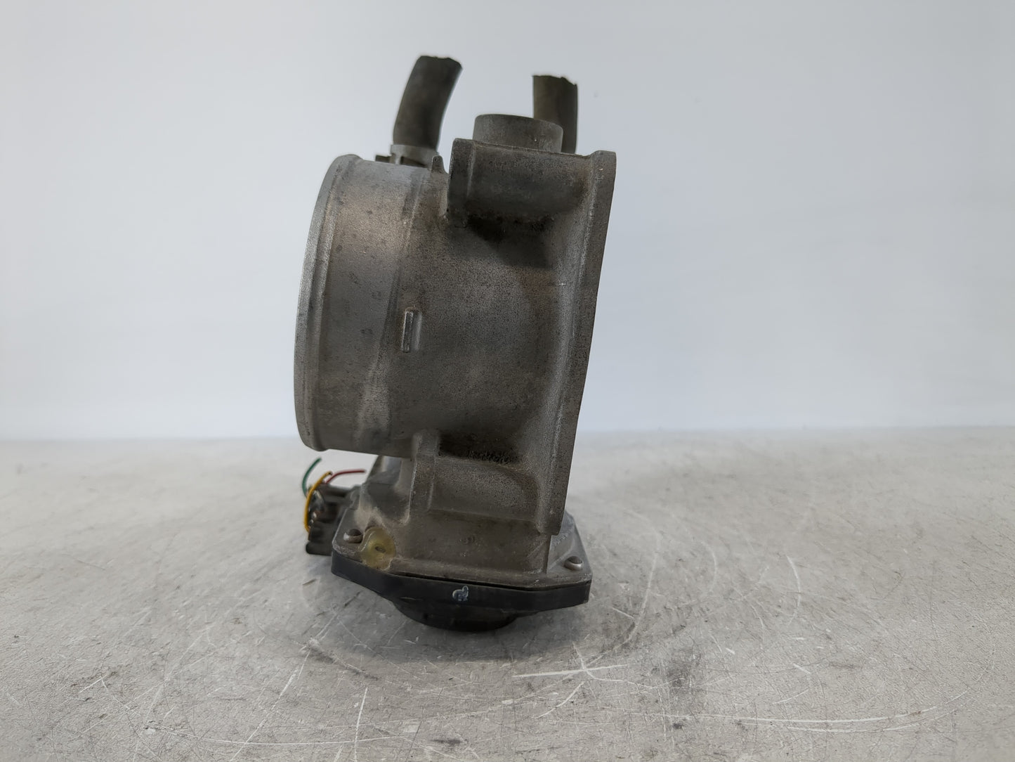 2007-2018 Lexus Es350 Throttle Body P/N:22030-0P050 Fits OEM Used Auto Parts - Oemusedautoparts1.com