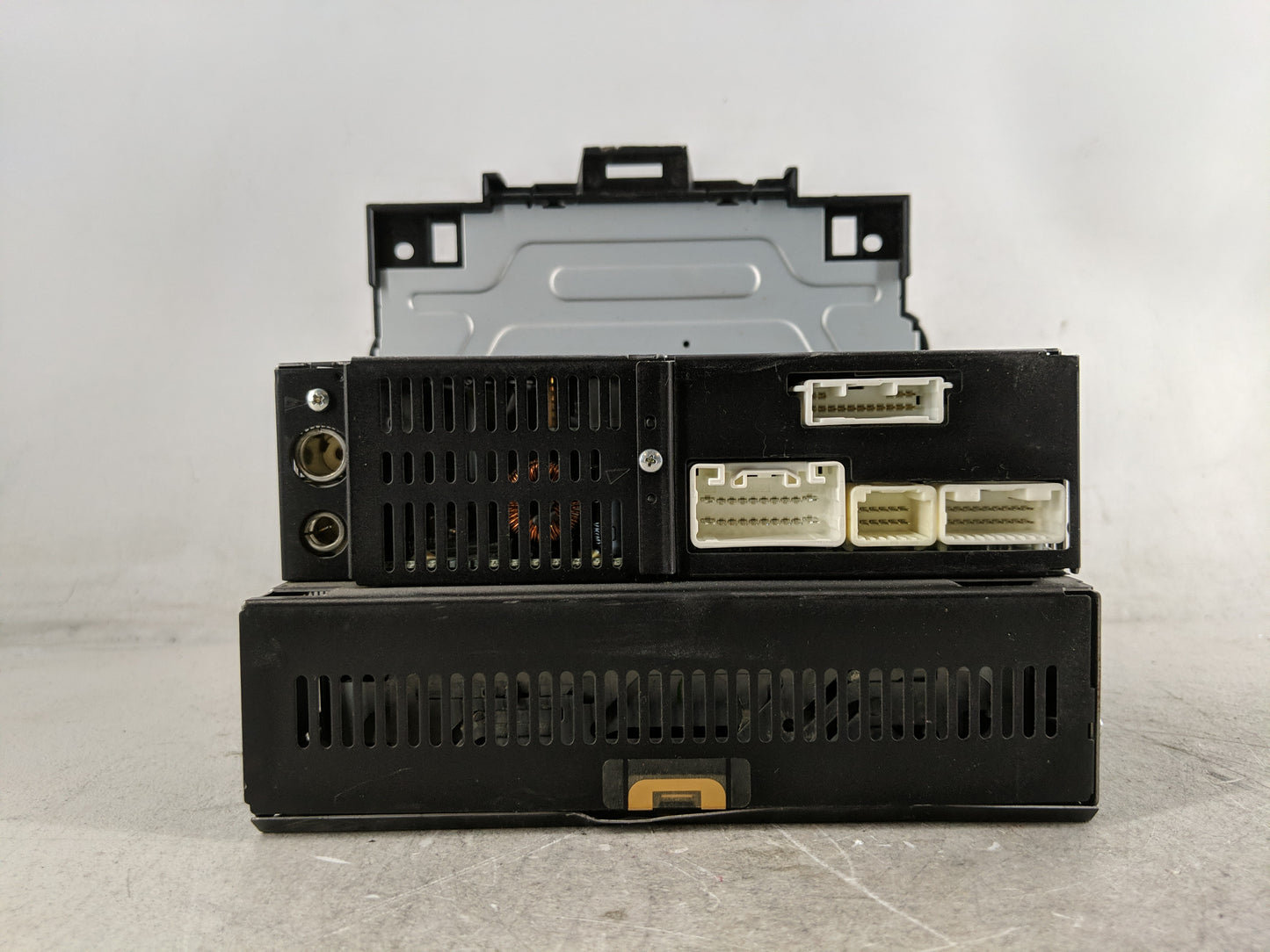 2007-2009 Lexus Es350 Radio AM FM Cd Player Receiver Replacement P/N:86120-33720 Fits Fits 2007 2008 2009 OEM Used Auto Part