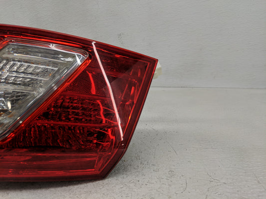 2007-2009 Lexus Es350 Tail Light Assembly Passenger Right OEM Fits Fits 2007 2008 2009 OEM Used Auto Parts