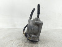 2007-2018 Lexus Es350 Throttle Body P/N:22030-31030 Fits OEM Used Auto Parts - Oemusedautoparts1.com
