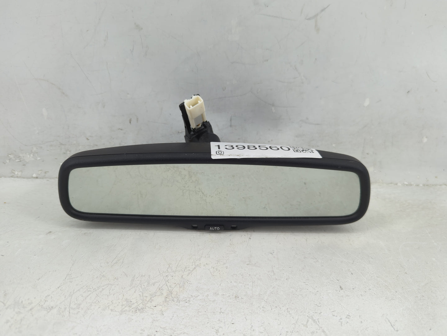 2007-2009 Lexus Es350 Interior Rear View Mirror Replacement OEM P/N:E11015899 Fits Fits 2007 2008 2009 OEM Used Auto Parts -