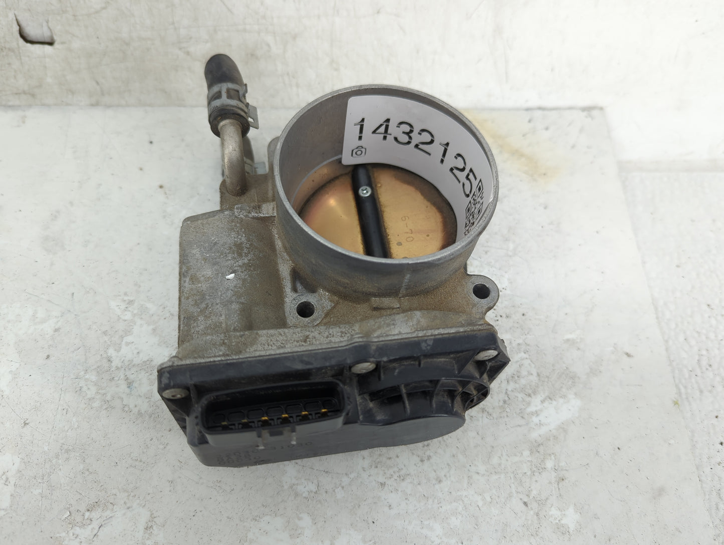 2007-2018 Lexus Es350 Throttle Body P/N:22030-31030 Fits OEM Used Auto Parts - Oemusedautoparts1.com