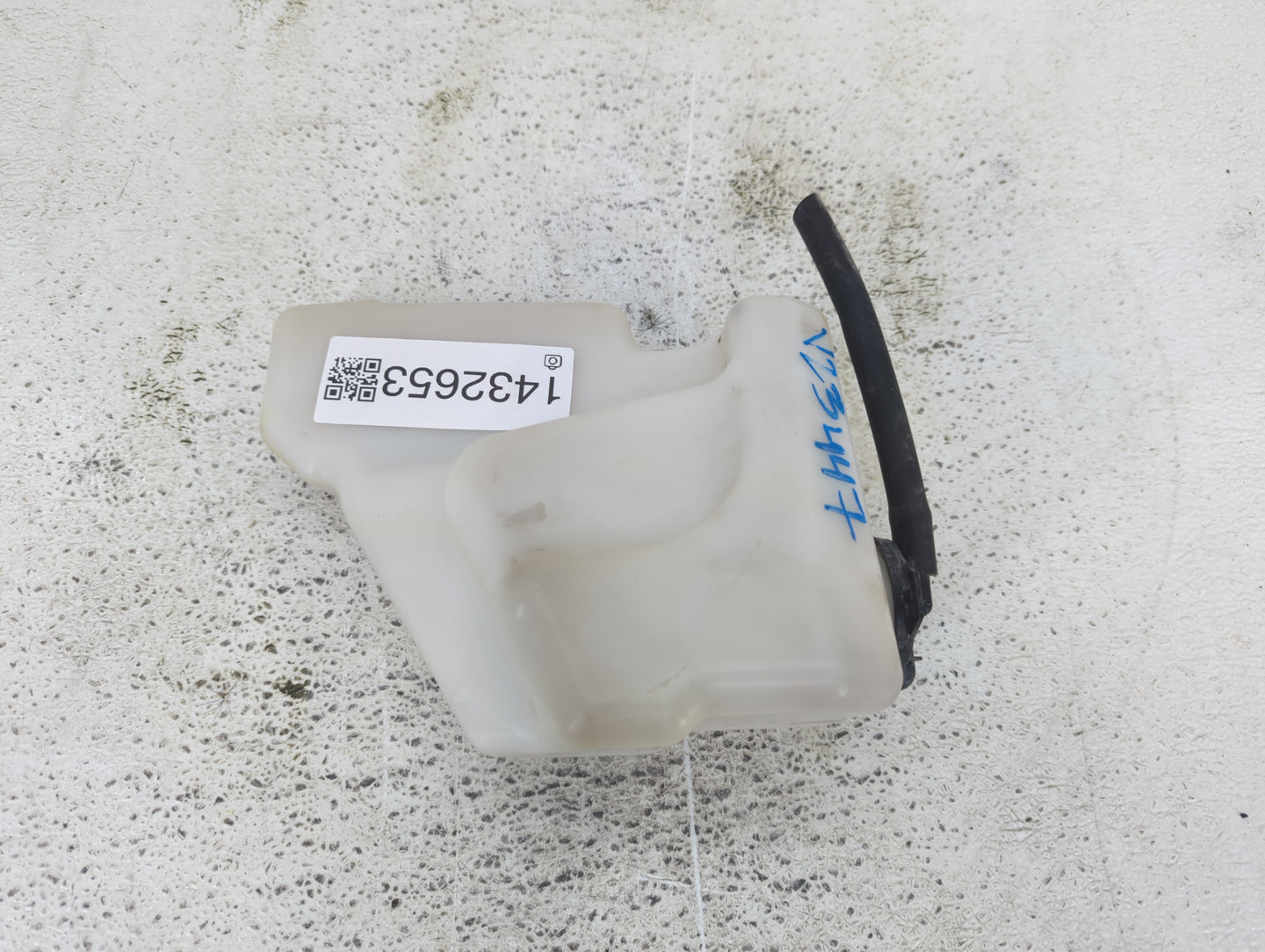 2007-2012 Lexus Es350 Radiator Coolant Overflow Expansion Tank Bottle 1432653 - Oemusedautoparts1.com