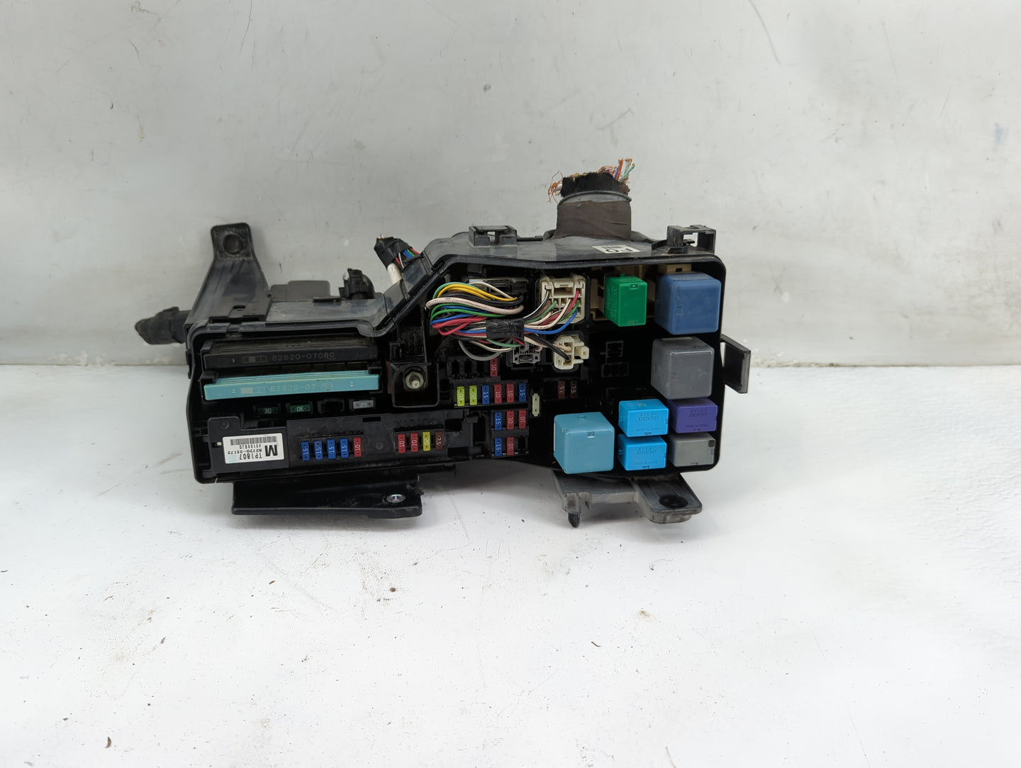 2007-2009 Lexus Es350 Fusebox Fuse Box Panel Relay Module P/N:82720-33172 Fits Fits 2007 2008 2009 OEM Used Auto Parts - Oem