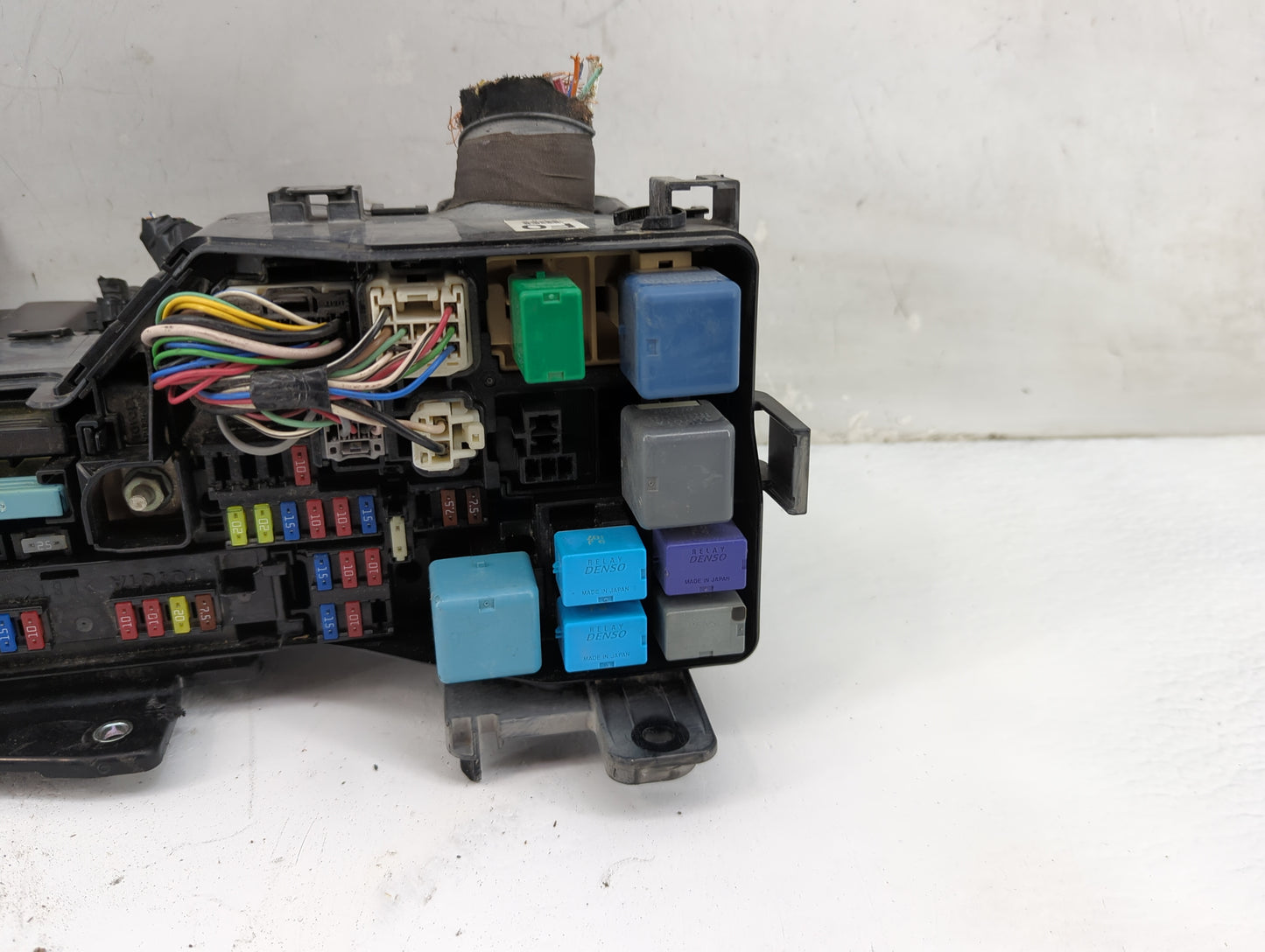 2007-2009 Lexus Es350 Fusebox Fuse Box Panel Relay Module P/N:82720-33172 Fits Fits 2007 2008 2009 OEM Used Auto Parts - Oem