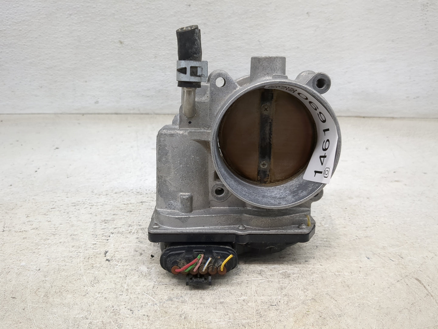 2007-2018 Lexus Es350 Throttle Body P/N:22030-31030 Fits OEM Used Auto Parts - Oemusedautoparts1.com