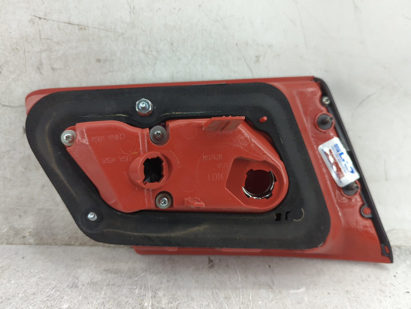 2007-2009 Lexus Es350 Passenger Right Side Deck Lid Mounted Tail Light 1470403 - Oemusedautoparts1.com