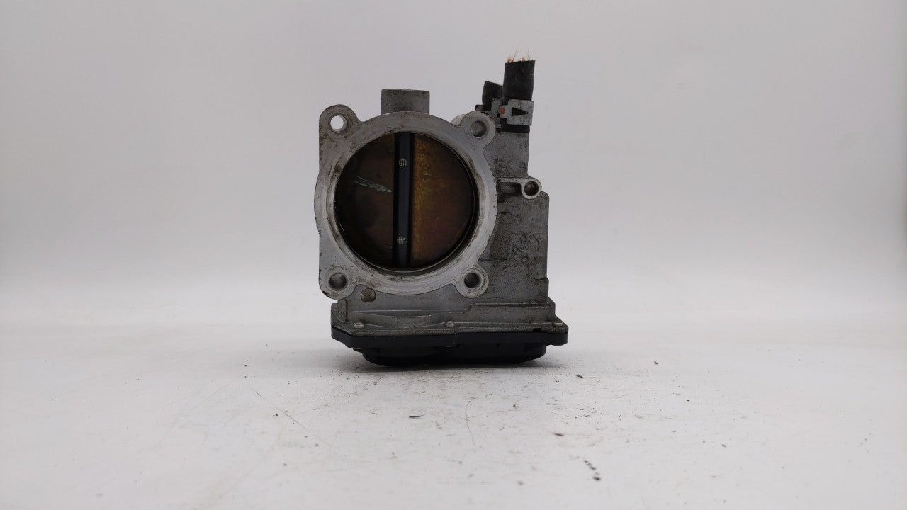 2007-2018 Lexus Es350 Throttle Body P/N:22030-0P050 22030-31030 Fits OEM Used Auto Parts - Oemusedautoparts1.com