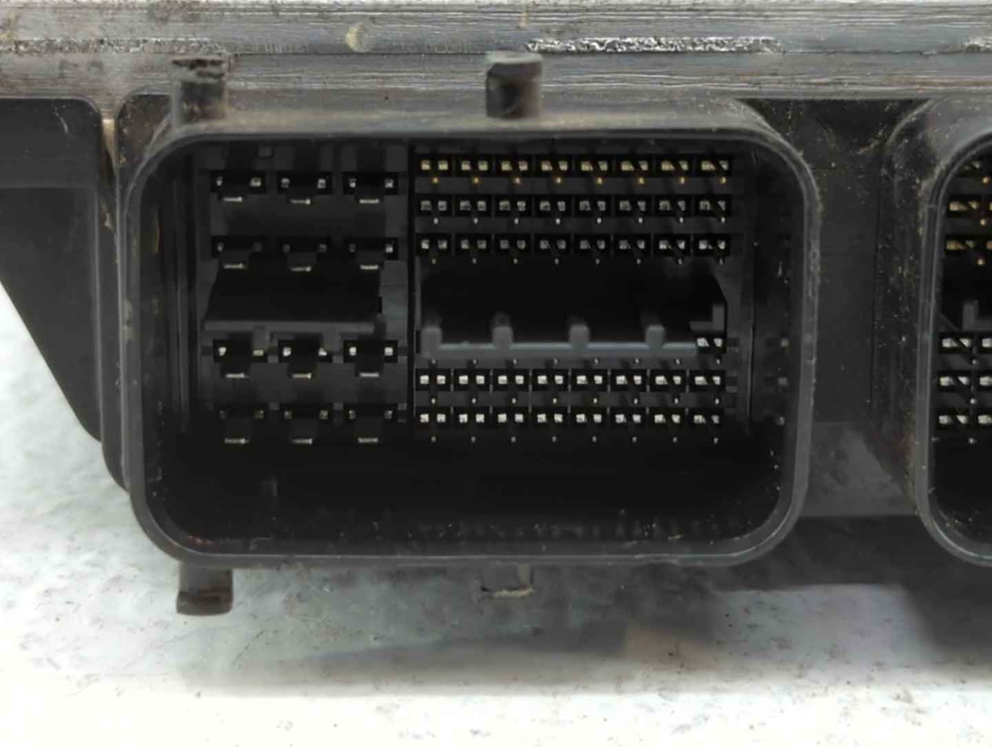 2008-2009 Lexus Es350 PCM Engine Control Computer ECU ECM PCU OEM P/N:89661-33E71 89661-33E70 Fits Fits 2008 2009 OEM Used A