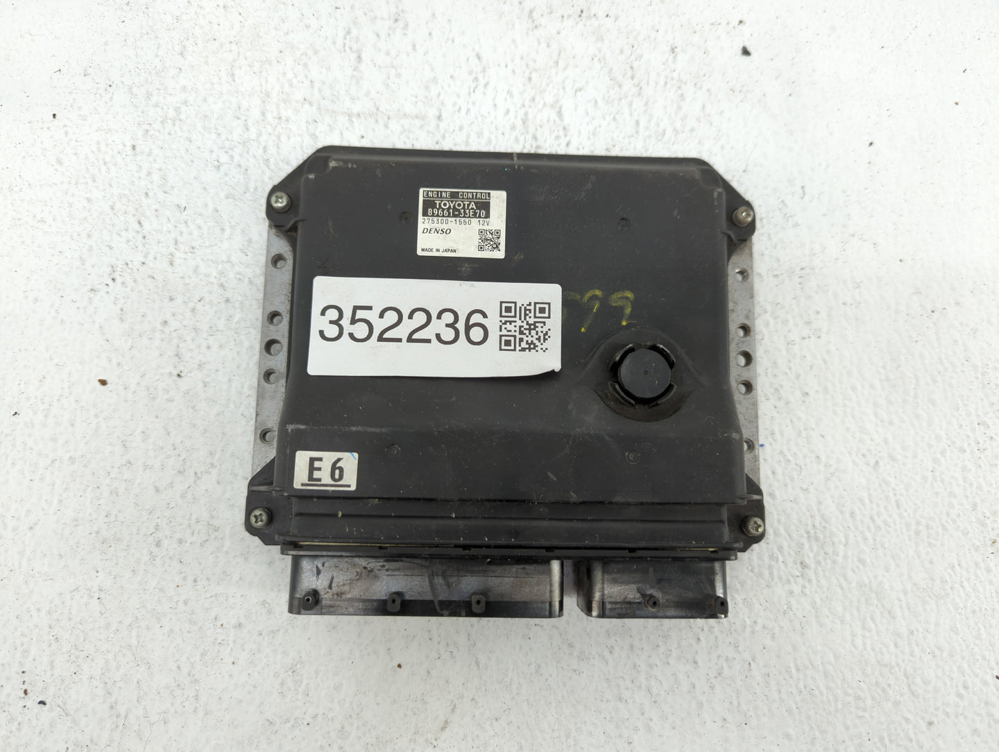 2008-2009 Lexus Es350 PCM Engine Control Computer ECU ECM PCU OEM P/N:89661-33E71 89661-33E70 Fits Fits 2008 2009 OEM Used A