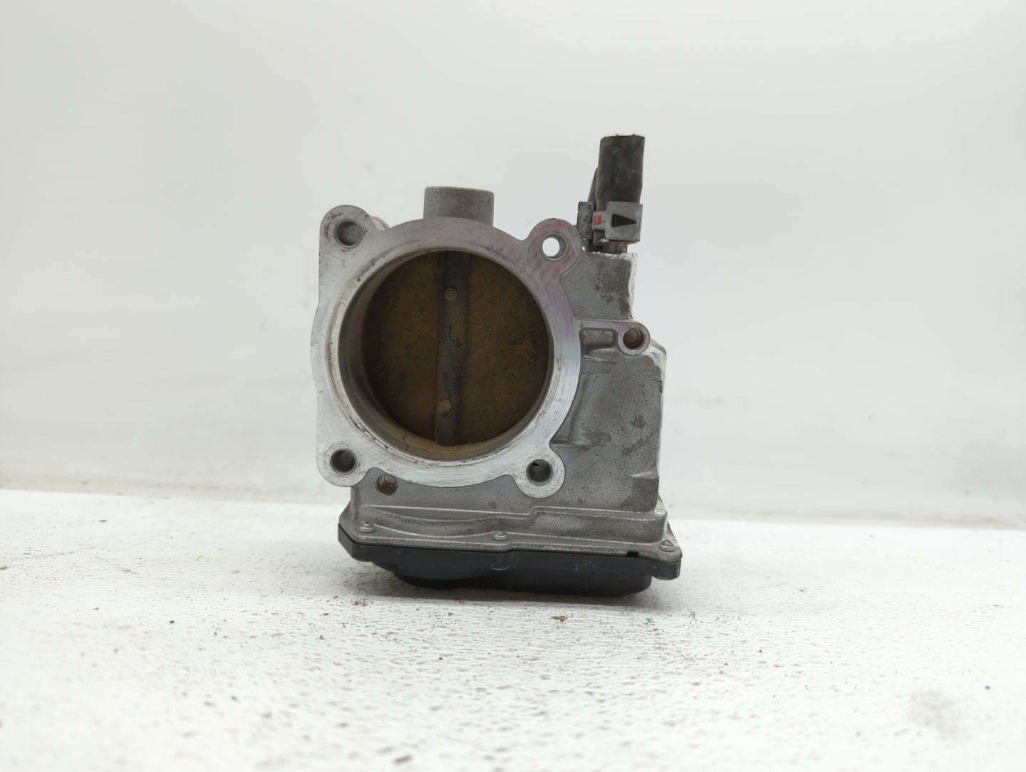 2007-2018 Lexus Es350 Throttle Body P/N:22030-0P050 22030-31030 Fits OEM Used Auto Parts - Oemusedautoparts1.com