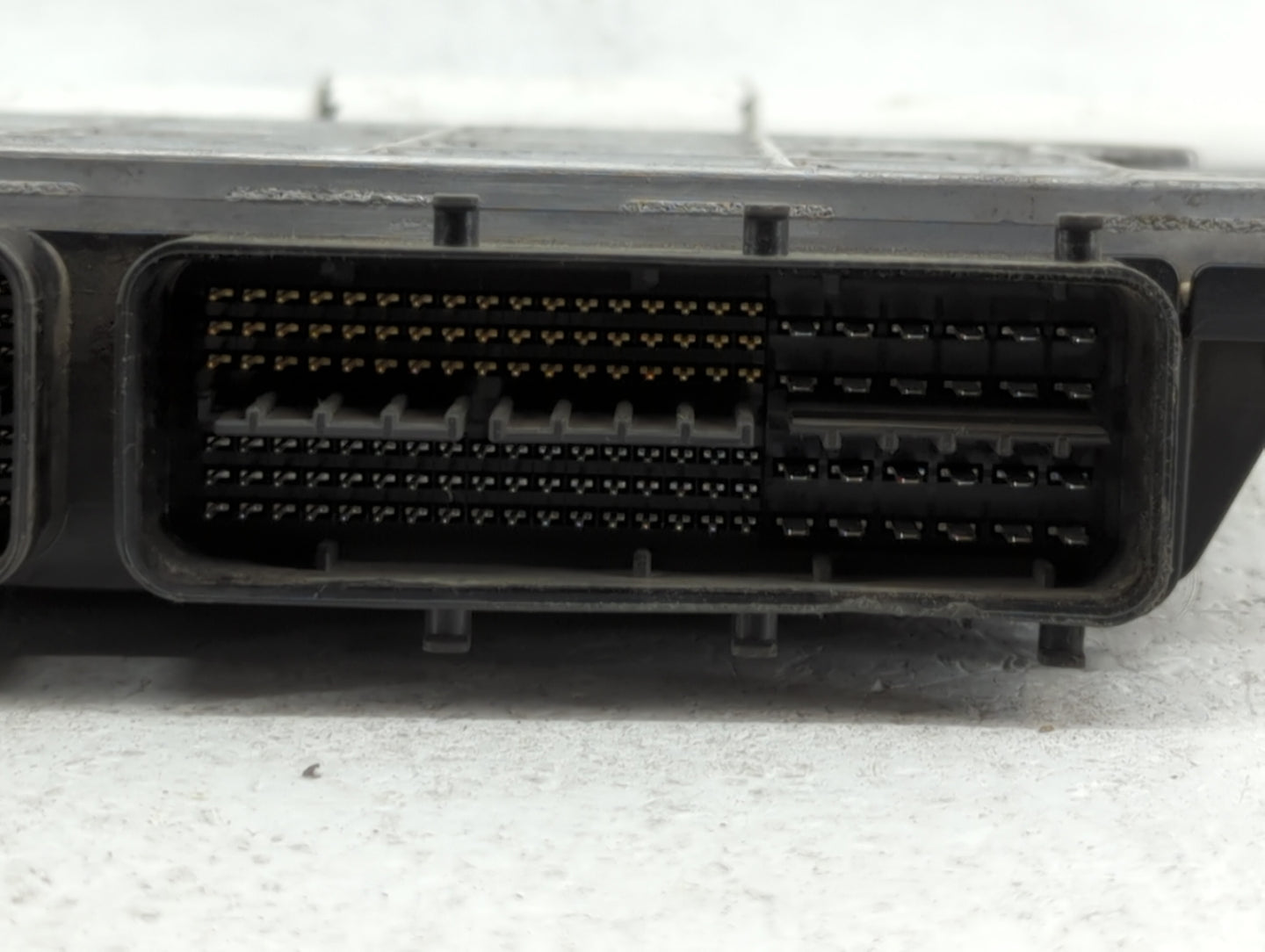 2008-2009 Lexus Es350 PCM Engine Control Computer ECU ECM PCU OEM P/N:89661-33E71 89661-33E70 Fits Fits 2008 2009 OEM Used A