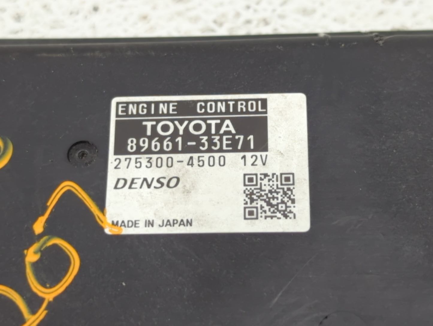 2008-2009 Lexus Es350 PCM Engine Control Computer ECU ECM PCU OEM P/N:89661-33E71 89661-33E70 Fits Fits 2008 2009 OEM Used A
