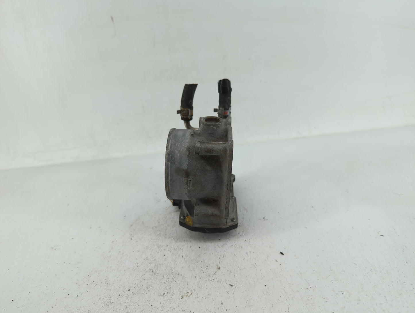 2007-2018 Lexus Es350 Throttle Body P/N:22030-31030 Fits OEM Used Auto Parts - Oemusedautoparts1.com