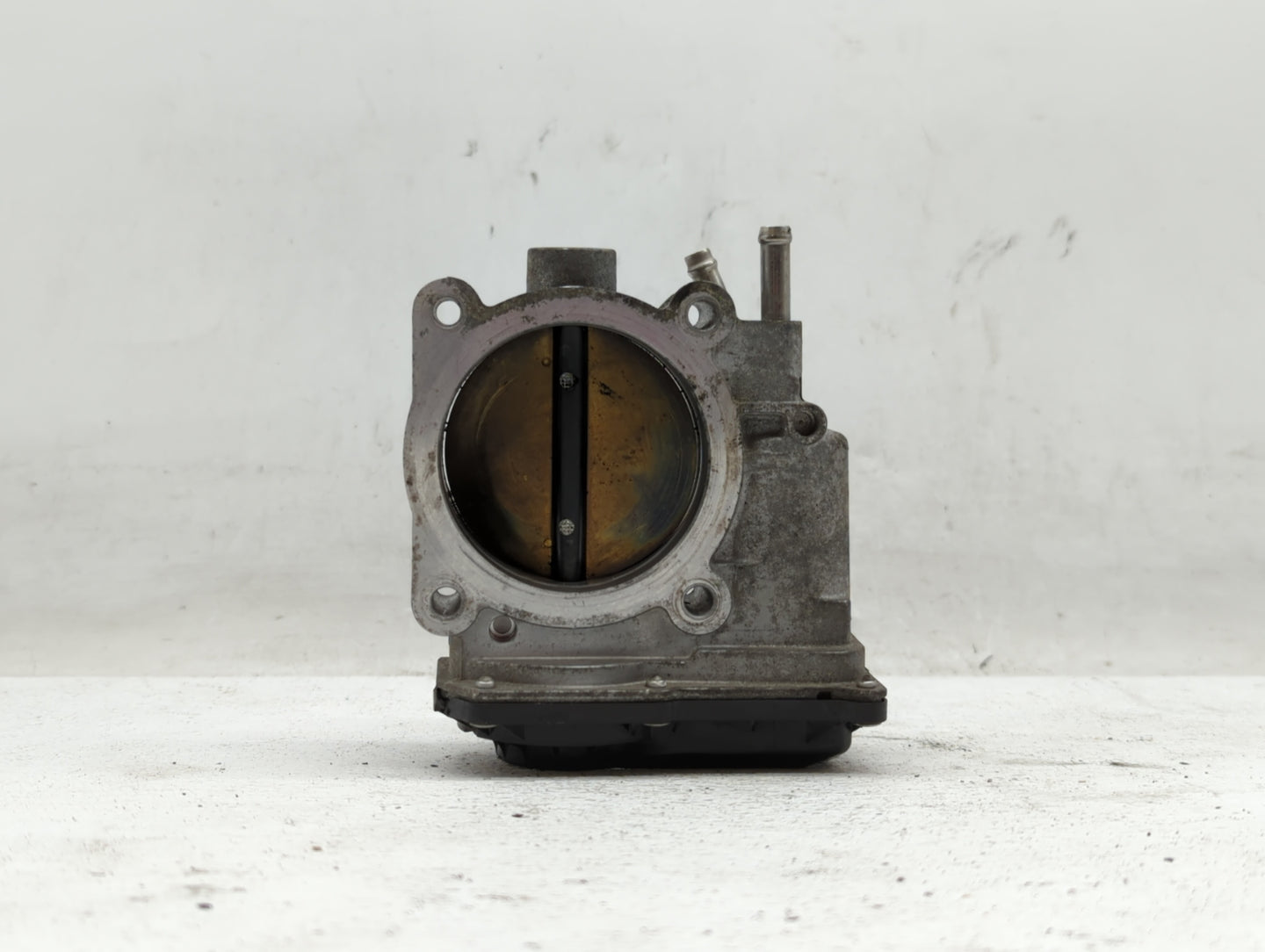 2007-2018 Lexus Es350 Throttle Body P/N:22030-0P050 22030-31030 Fits OEM Used Auto Parts - Oemusedautoparts1.com