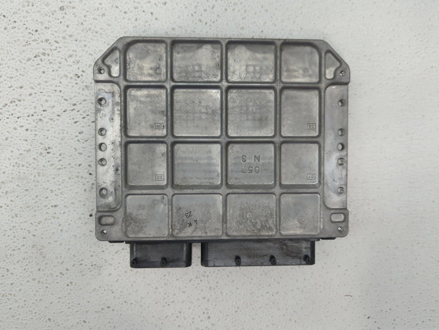 2008-2009 Lexus Es350 PCM Engine Control Computer ECU ECM PCU OEM P/N:89661-33E71 89661-33E70 Fits Fits 2008 2009 OEM Used A