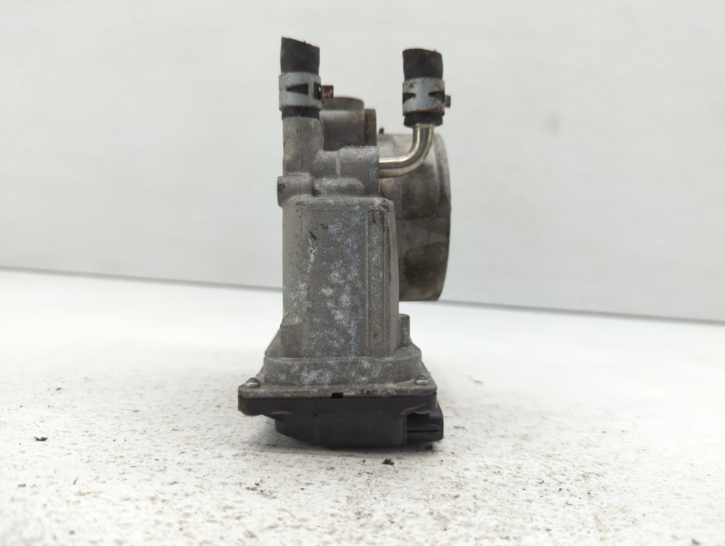 2007-2018 Lexus Es350 Throttle Body P/N:EA-A60-01 Fits Fits 2005 2006 2007 2008 2009 2010 2011 2012 2013 2014 2015 2016 2017