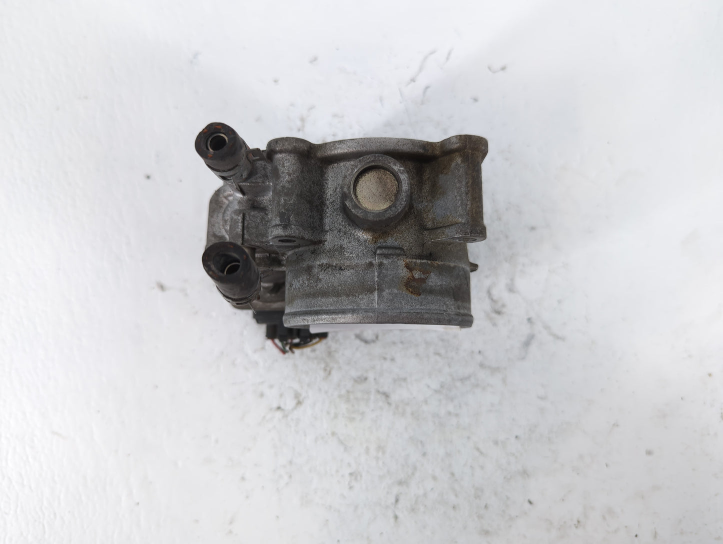 2007-2018 Lexus Es350 Throttle Body P/N:22030-31030 Fits OEM Used Auto Parts - Oemusedautoparts1.com