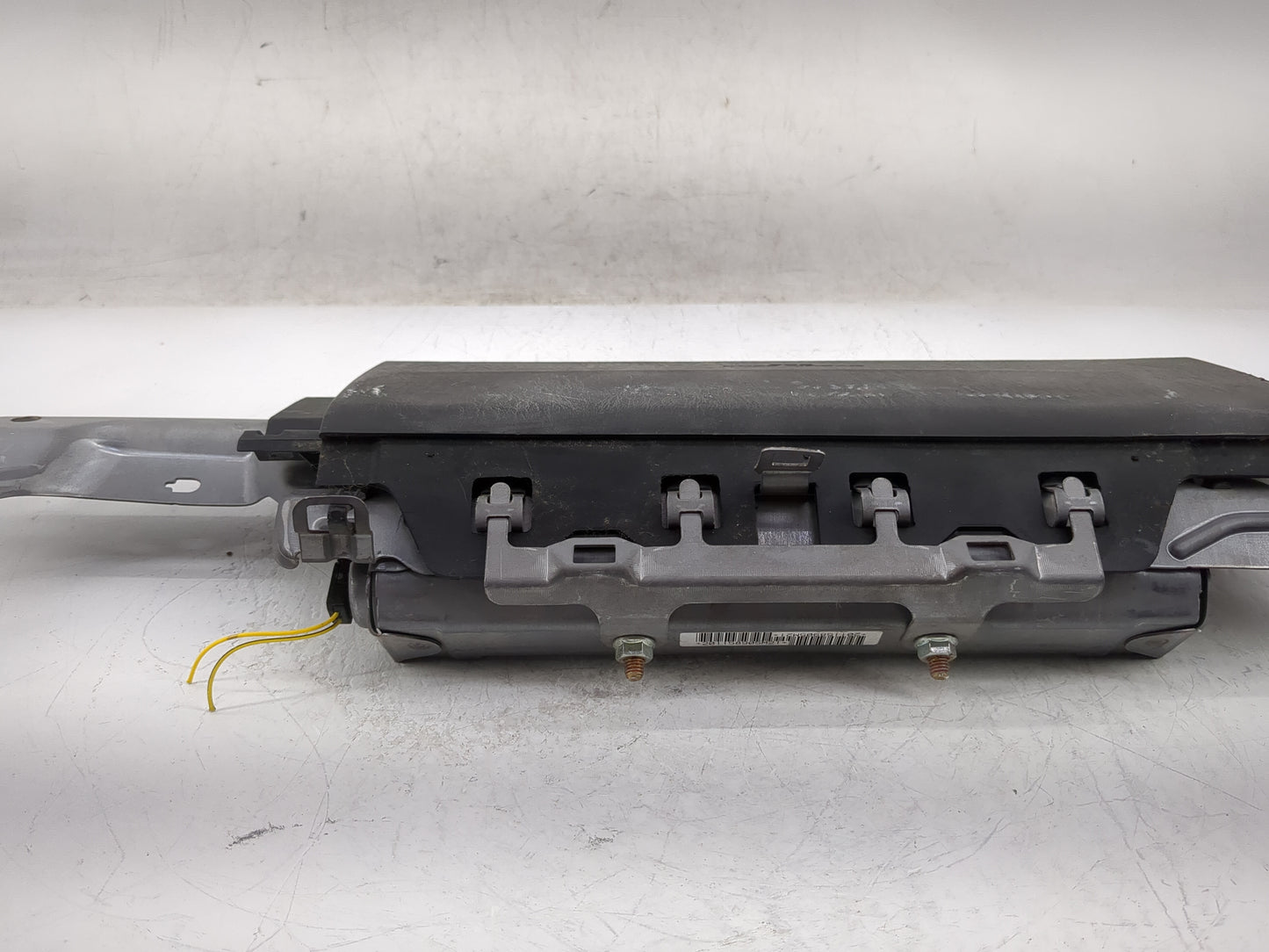2007-2011 Lexus Gs350 Air Bag Driver Left Knee OEM Fits Fits 2006 2007 2008 2009 2010 2011 OEM Used Auto Parts - Oemusedauto