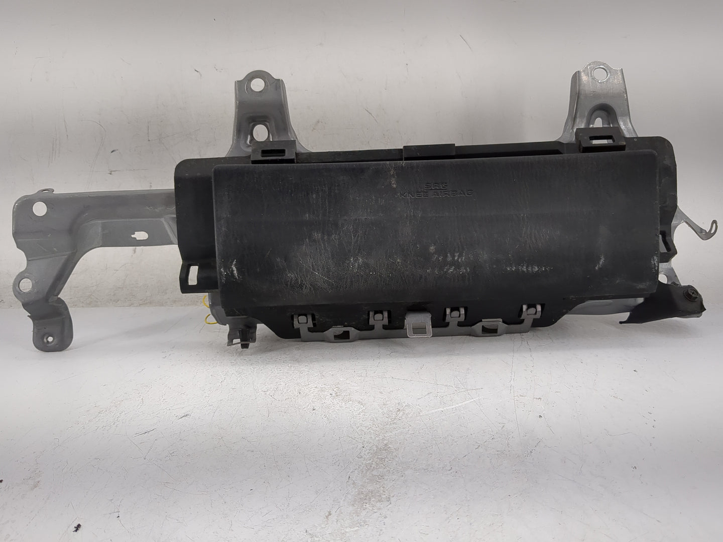 2007-2011 Lexus Gs350 Air Bag Driver Left Knee OEM Fits Fits 2006 2007 2008 2009 2010 2011 OEM Used Auto Parts - Oemusedauto