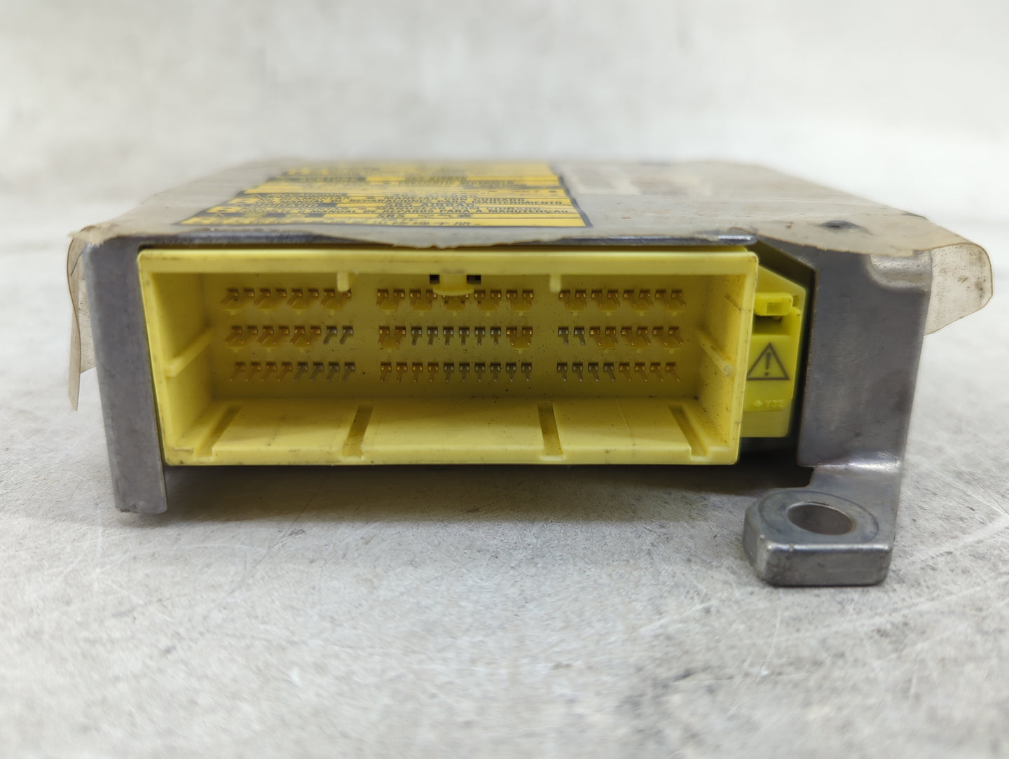 2008-2011 Lexus Gs350 Safety Restraint Srs Airbag Control Module - Oemusedautoparts1.com