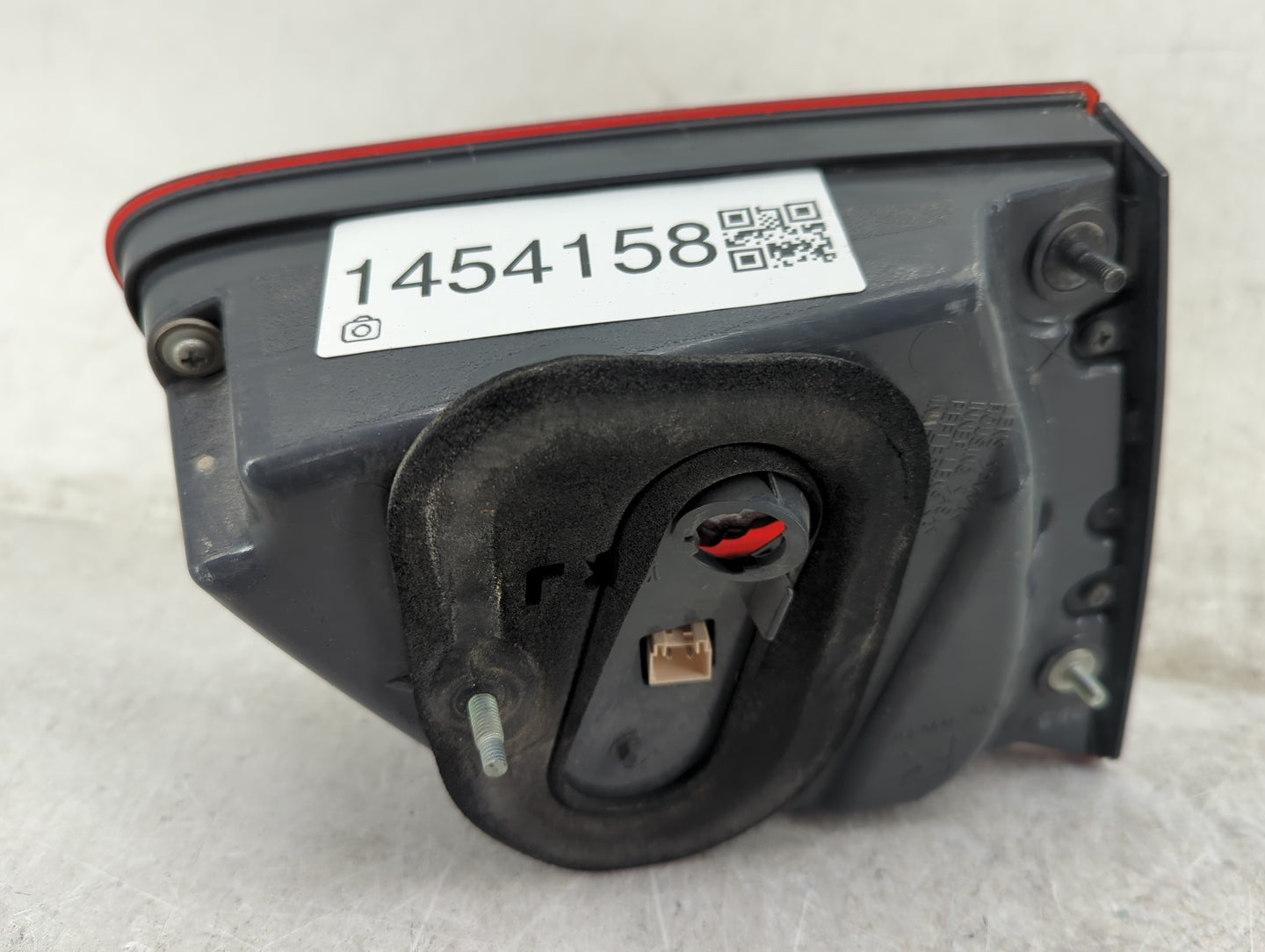 2007-2011 Lexus Gs350 Tail Light Assembly Passenger Right OEM Fits Fits 2006 2007 2008 2009 2010 2011 OEM Used Auto Parts - 