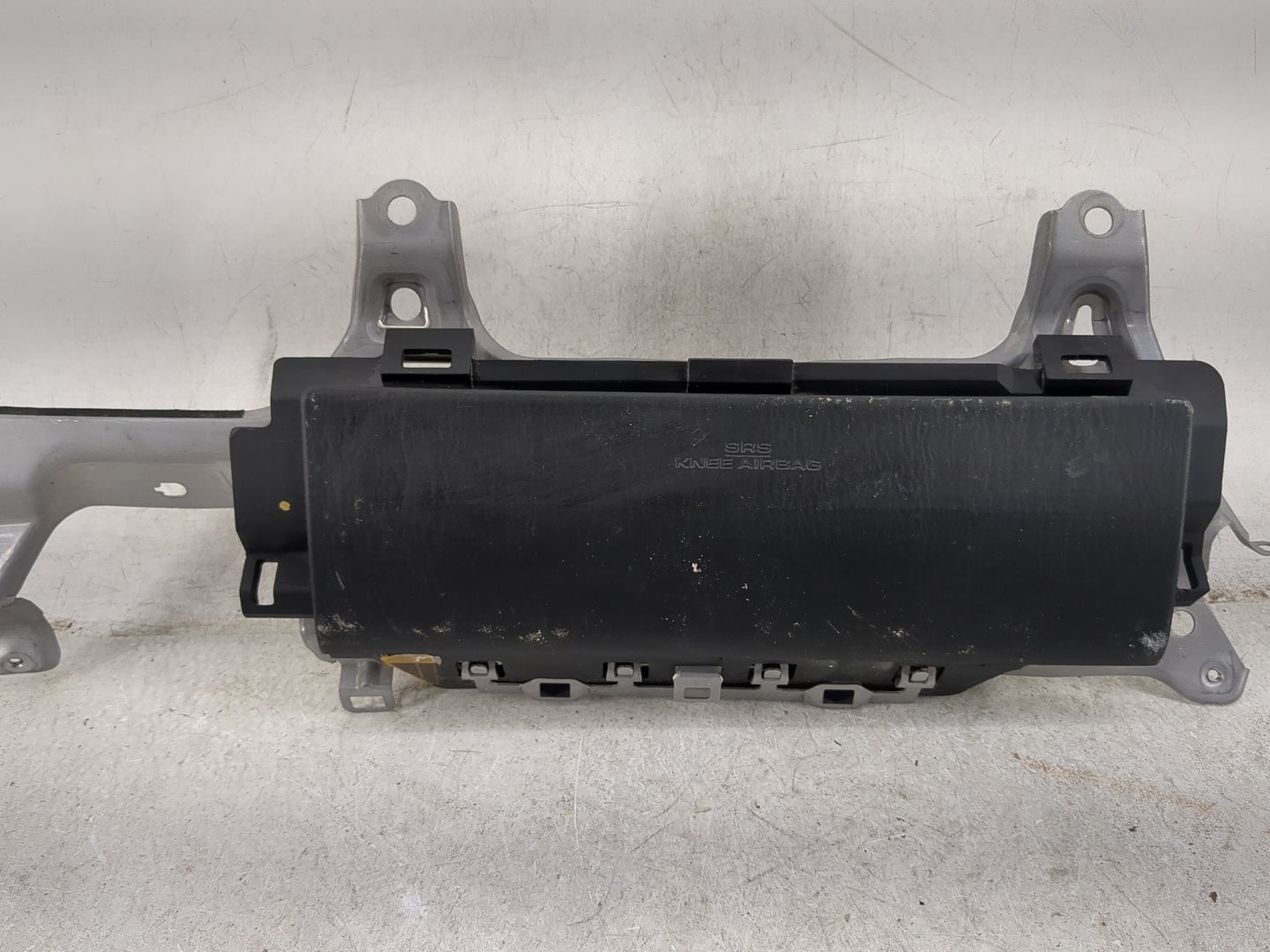 2008 Lexus Gs350 Air Bag Driver Left Knee OEM P/N:201645607M21 Fits OEM Used Auto Parts - Oemusedautoparts1.com