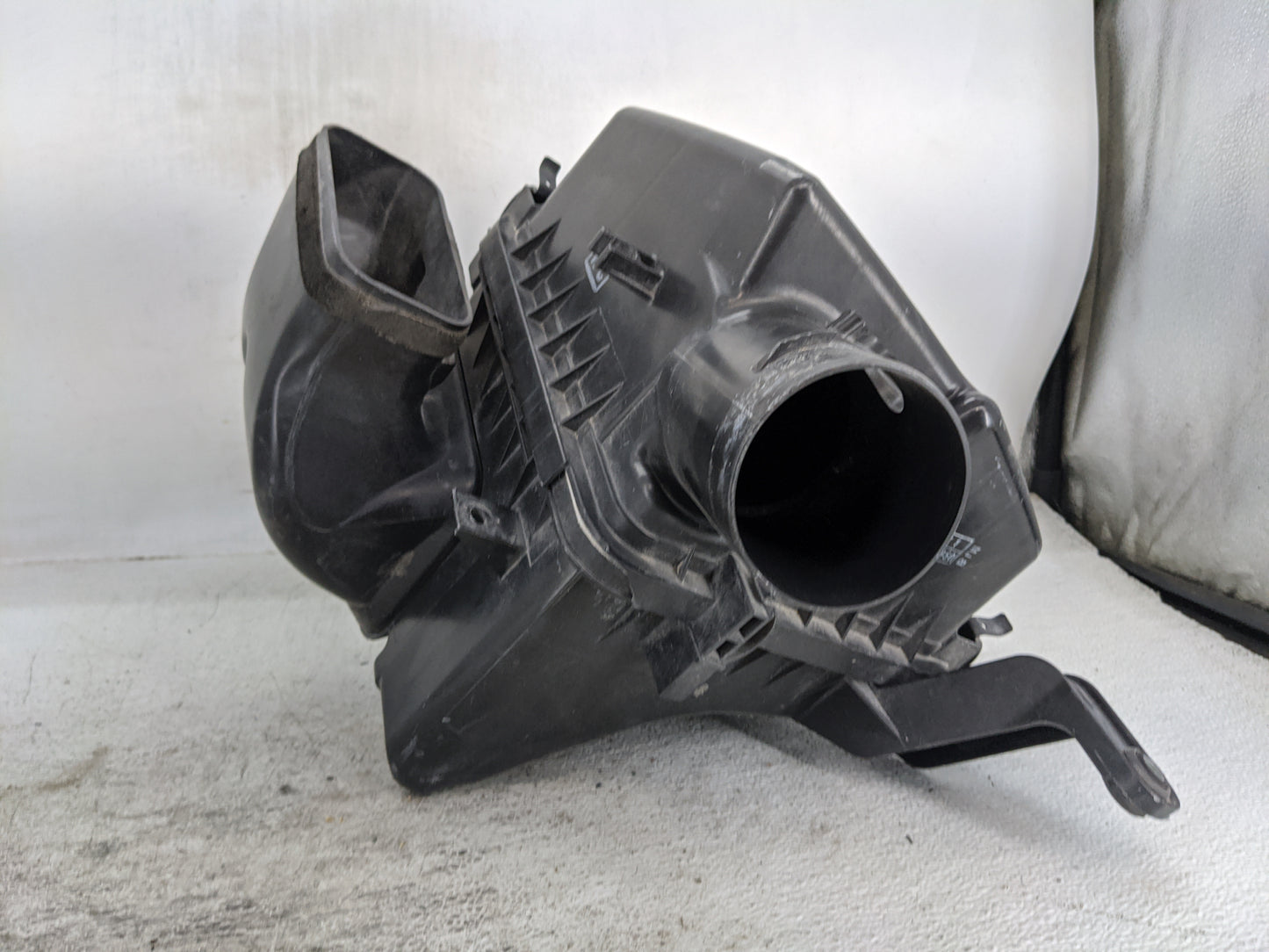2007-2011 Lexus Gs350 Air Cleaner Intake-duct Hose Tube - Oemusedautoparts1.com