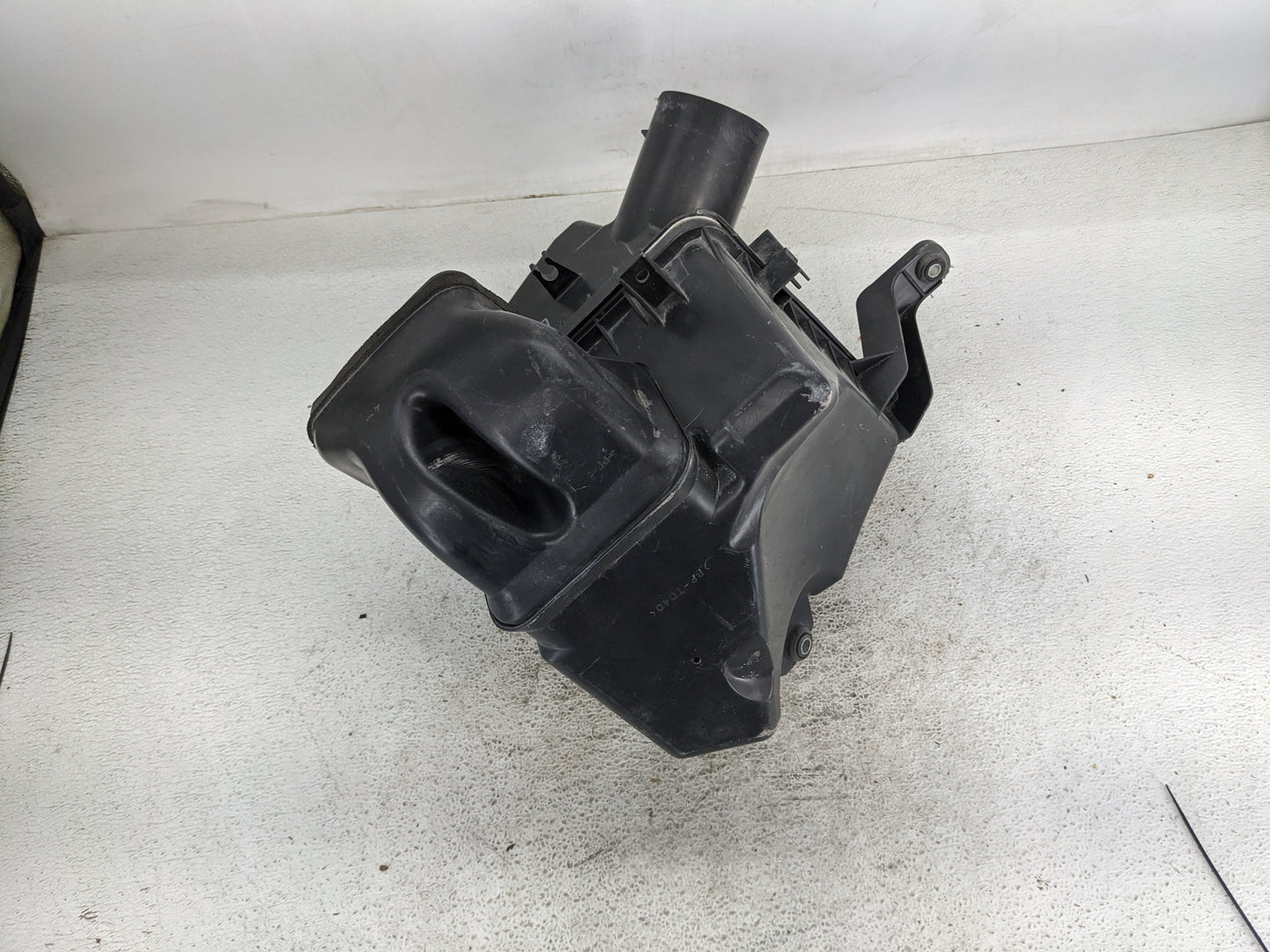 2007-2011 Lexus Gs350 Air Cleaner Intake-duct Hose Tube - Oemusedautoparts1.com