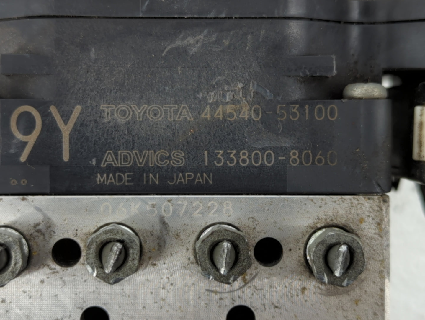 2008-2011 Lexus Gs350 ABS Pump Control Module Replacement P/N:44540-53100 Fits Fits 2006 2007 2008 2009 2010 2011 OEM Used A