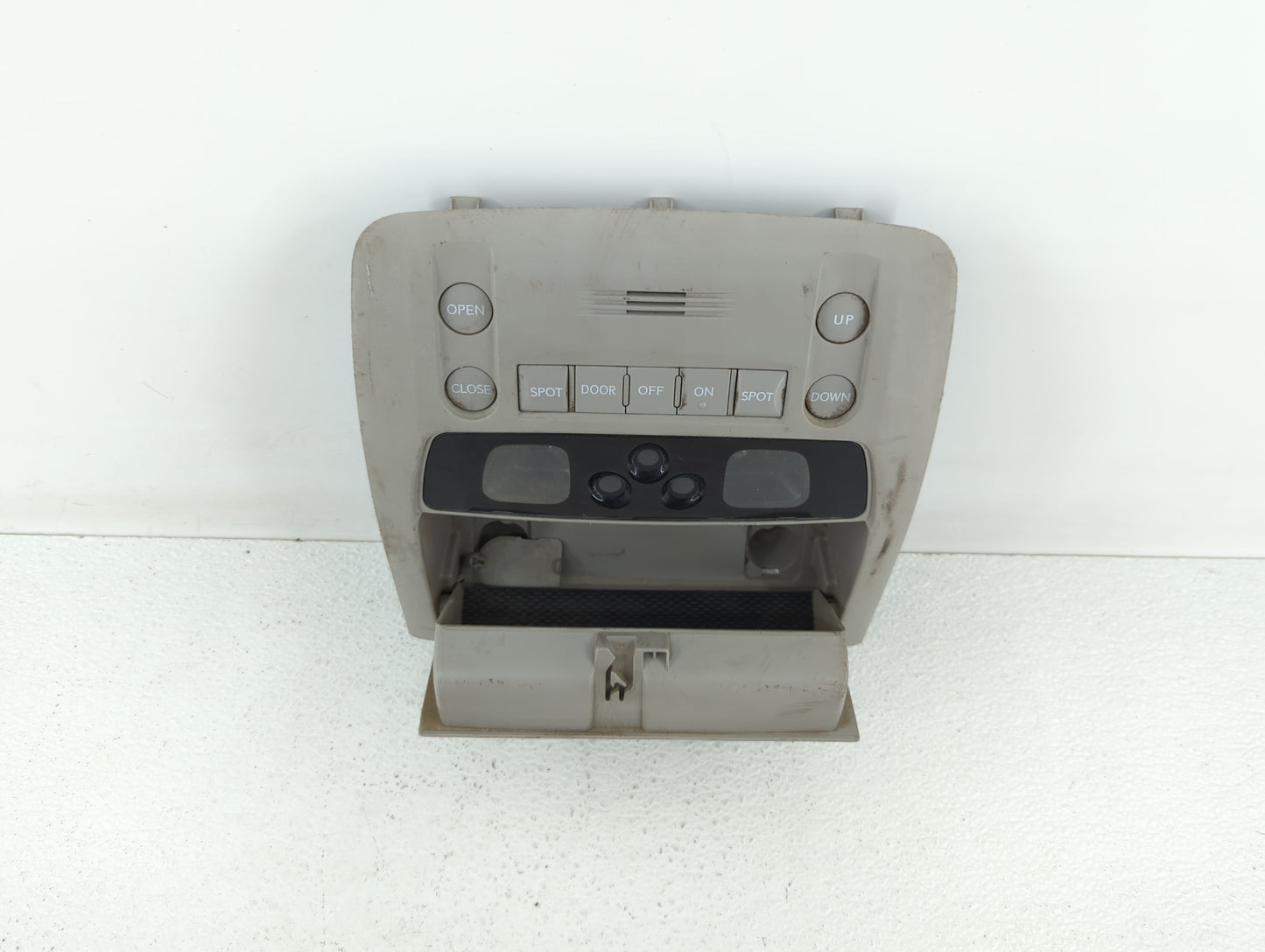 2008 Lexus Gs350 Overhead Roof Console Grey - Oemusedautoparts1.com