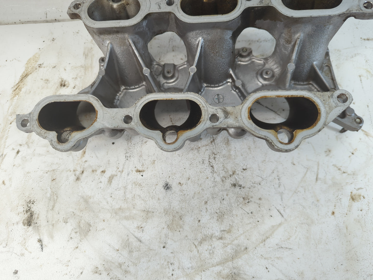 2008 Lexus Gs450h Air Intake Manifold Fits OEM Used Auto Parts - Oemusedautoparts1.com