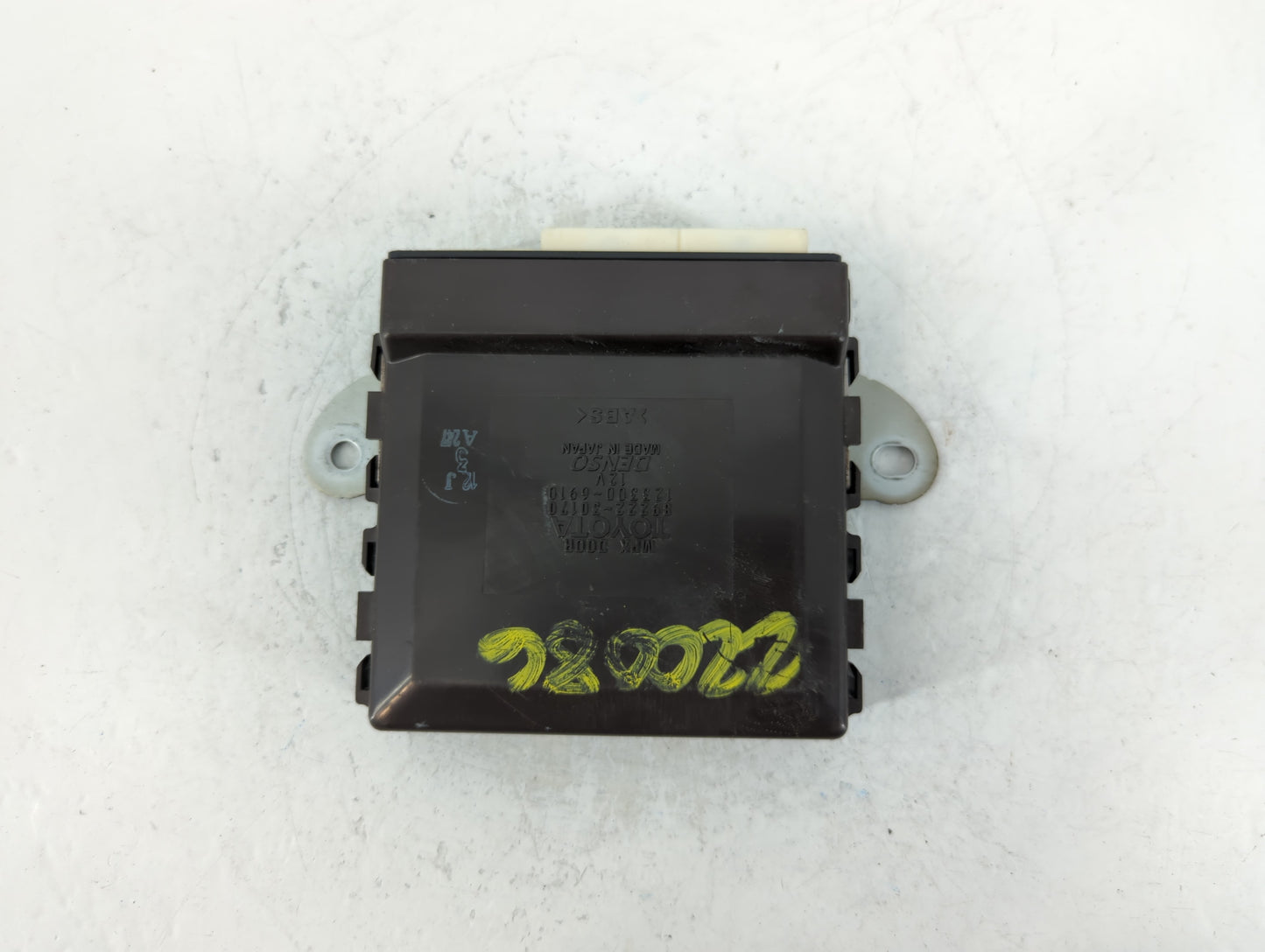 2008-2011 Lexus Gs460 Body Control Module Bcm Inner Cabin Fuse Box - Oemusedautoparts1.com