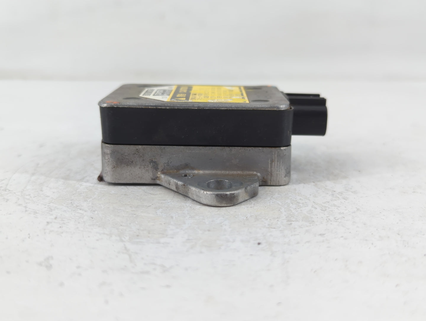 2008-2009 Lexus Gs460 Body Control Module Bcm Inner Cabin Fuse Box - Oemusedautoparts1.com
