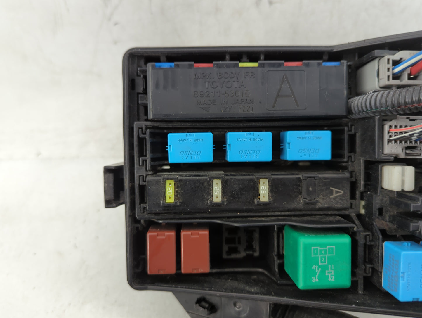 2007-2008 Lexus Is250 Fusebox Fuse Box Panel Relay Module P/N:82662-53120 Fits Fits 2007 2008 OEM Used Auto Parts - Oemuseda