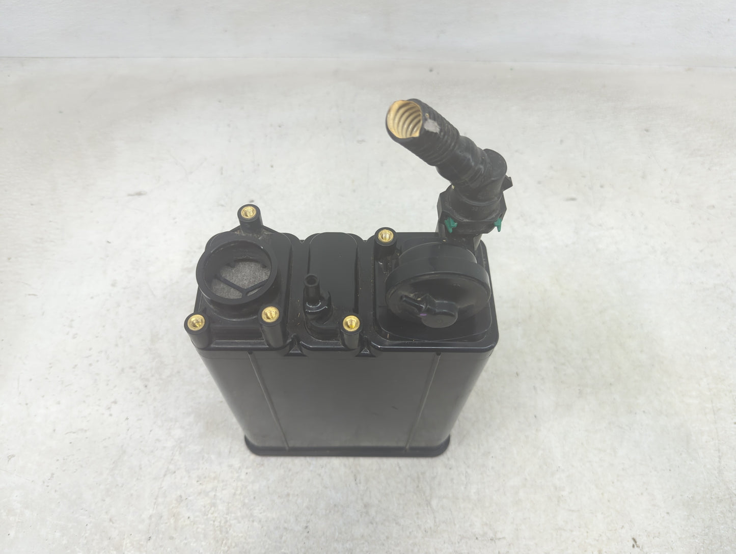 2008 Lexus Is250 Fuel Vapor Charcoal Canister - Oemusedautoparts1.com
