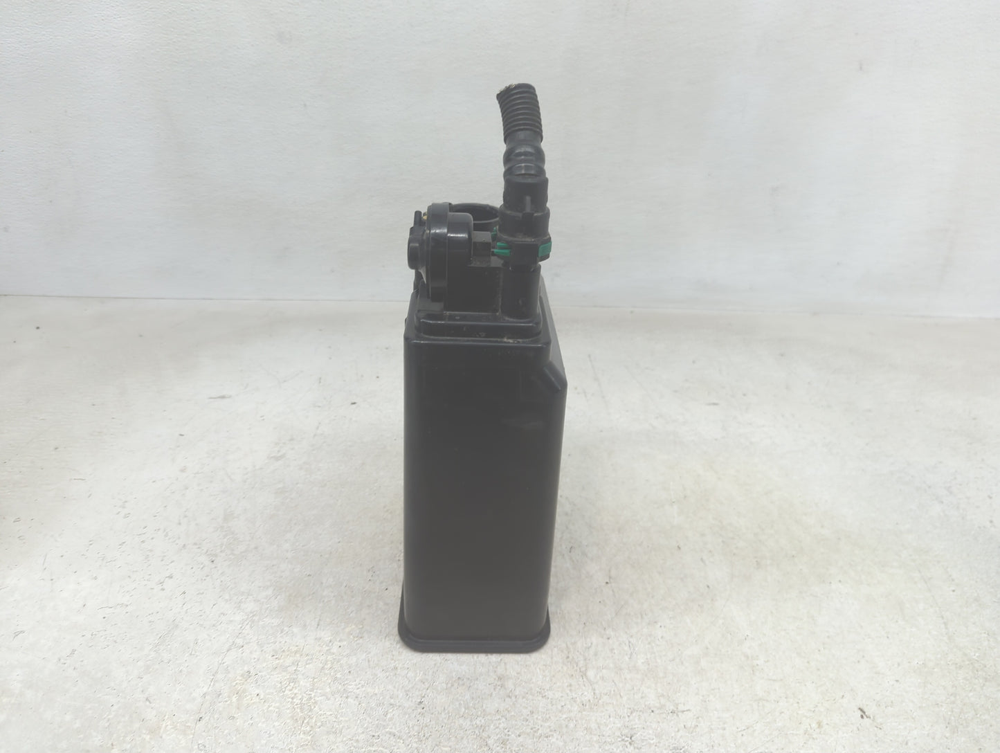 2008 Lexus Is250 Fuel Vapor Charcoal Canister - Oemusedautoparts1.com