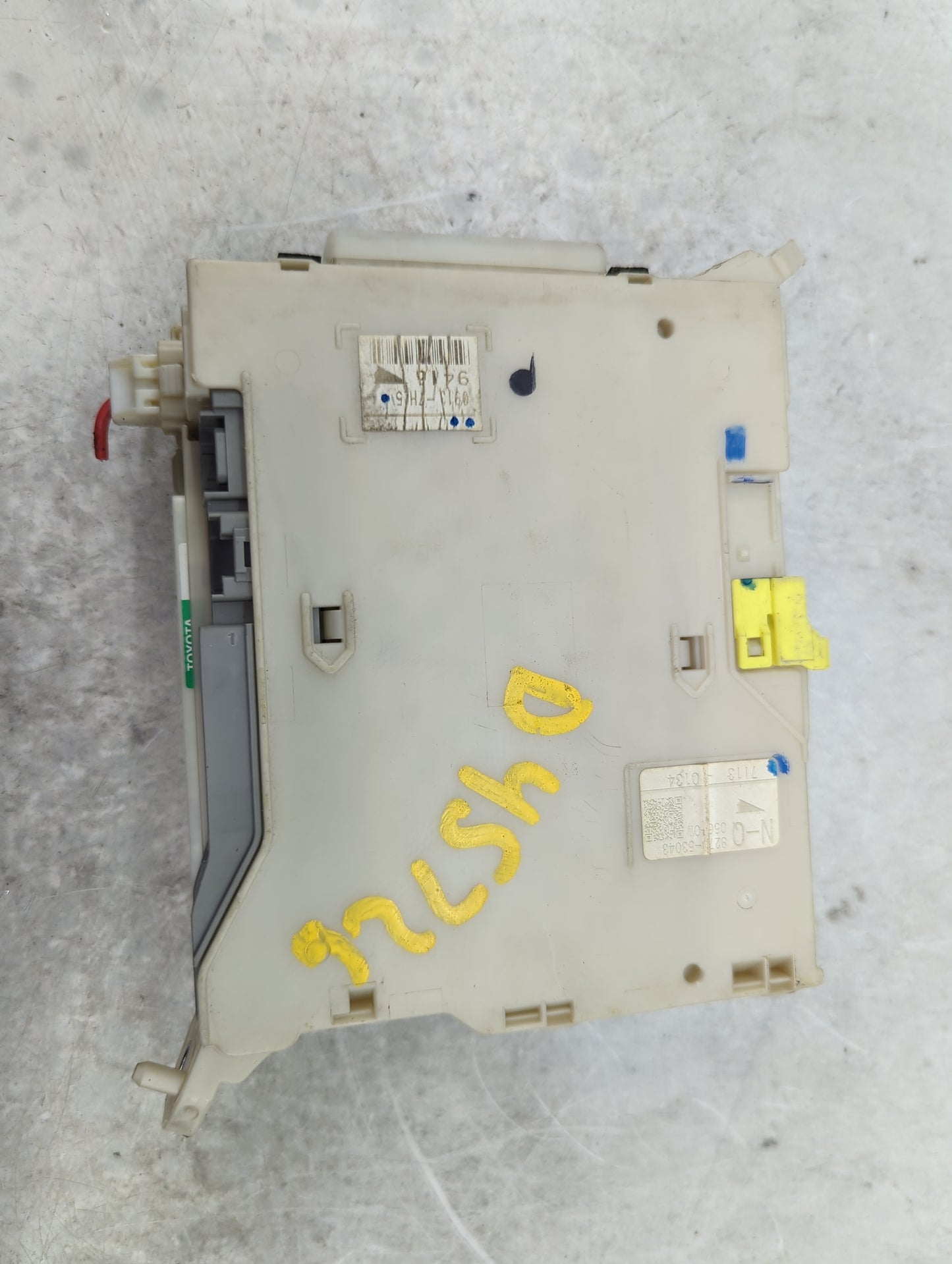 2006-2008 Lexus Is250 Power Supply Control Module 82672-53040 - Oemusedautoparts1.com