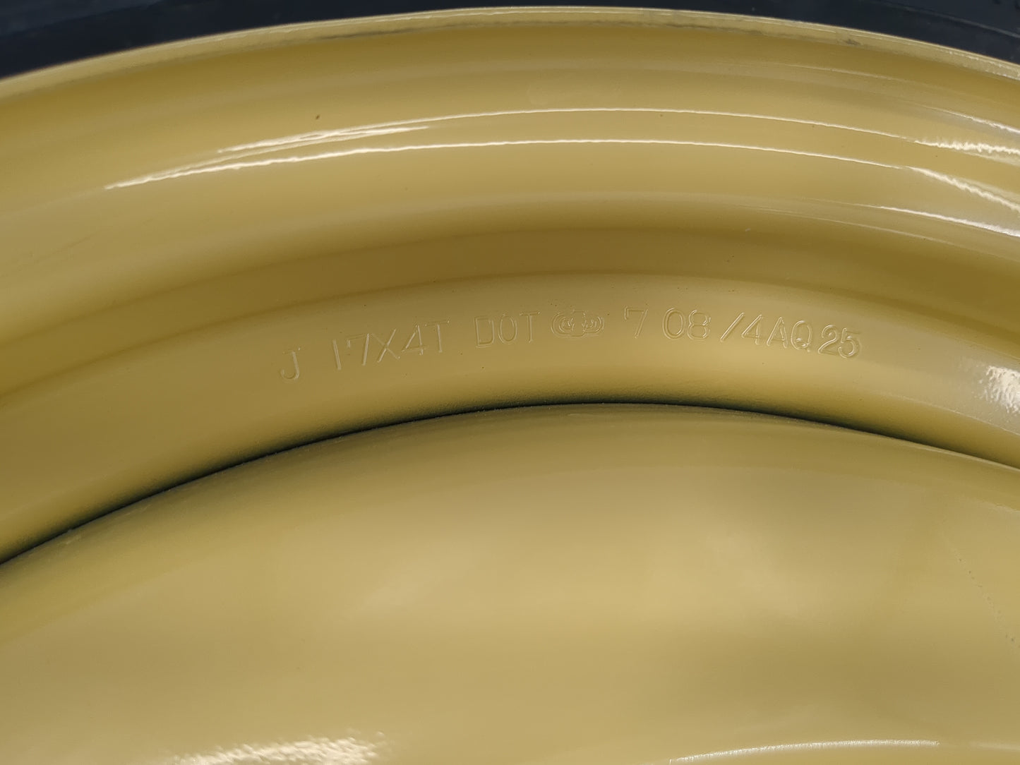 2006-2009 Lexus Is250 Spare Donut Tire Wheel Rim Oem - Oemusedautoparts1.com
