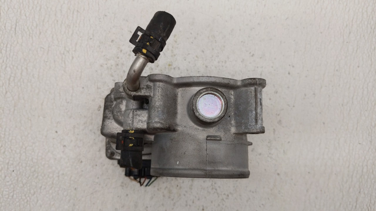 2006-2015 Lexus Is250 Throttle Body P/N:22030-31020 Fits Fits 2006 2007 2008 2009 2010 2011 2012 2013 2014 2015 OEM Used Aut
