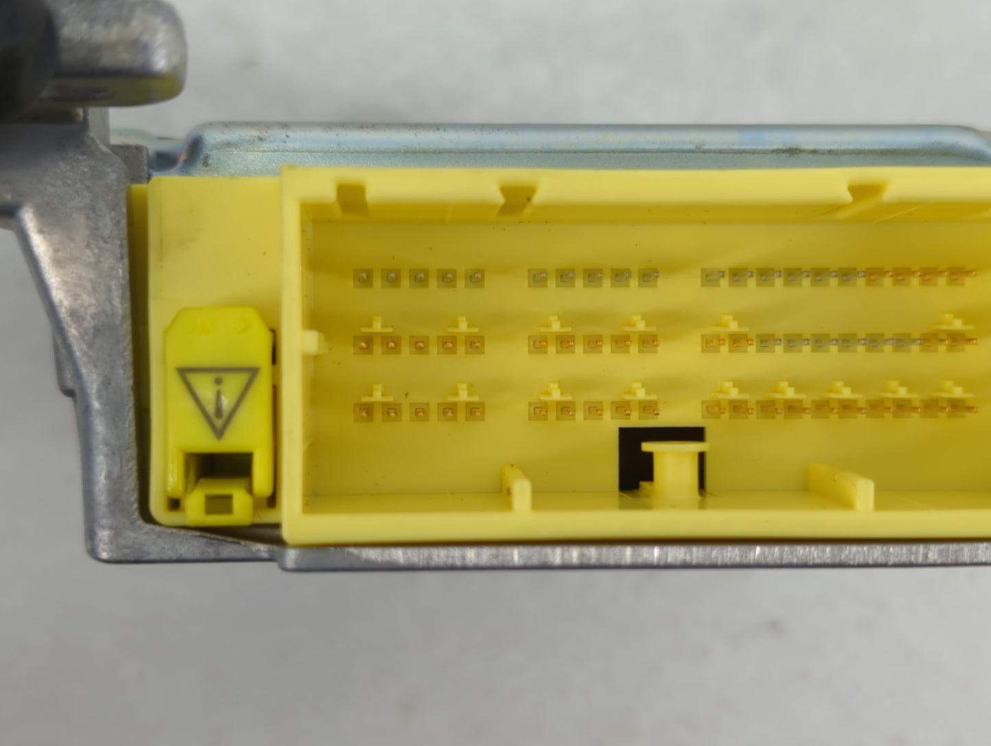2007-2012 Lexus Is250 Chassis Control Module Ccm Bcm Body Control - Oemusedautoparts1.com