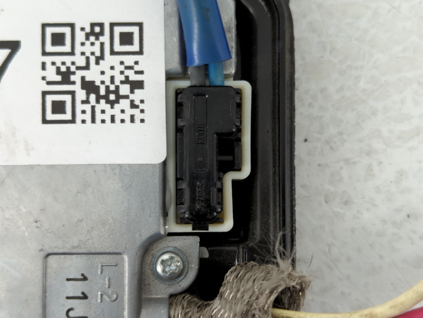 2007-2012 Lexus Is250 Chassis Control Module Ccm Bcm Body Control - Oemusedautoparts1.com