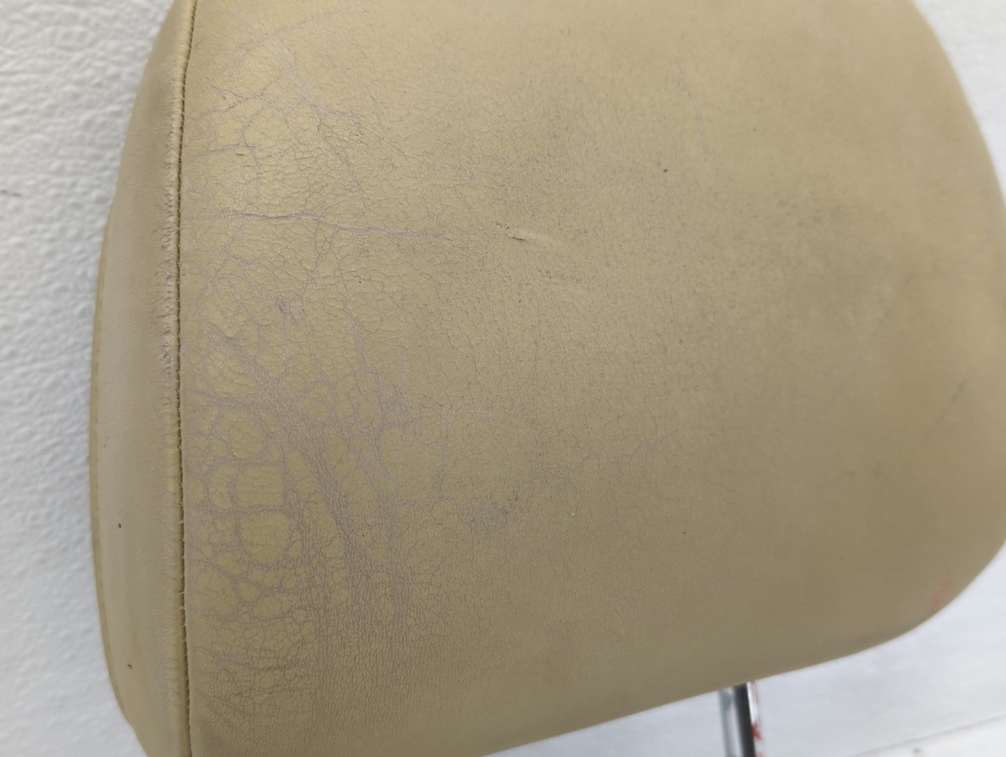 2008 Lexus Is250 Headrest Head Rest Front Driver Passenger Seat Fits OEM Used Auto Parts - Oemusedautoparts1.com